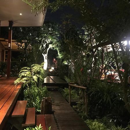 88 Homestay Bang Chak Buitenkant foto