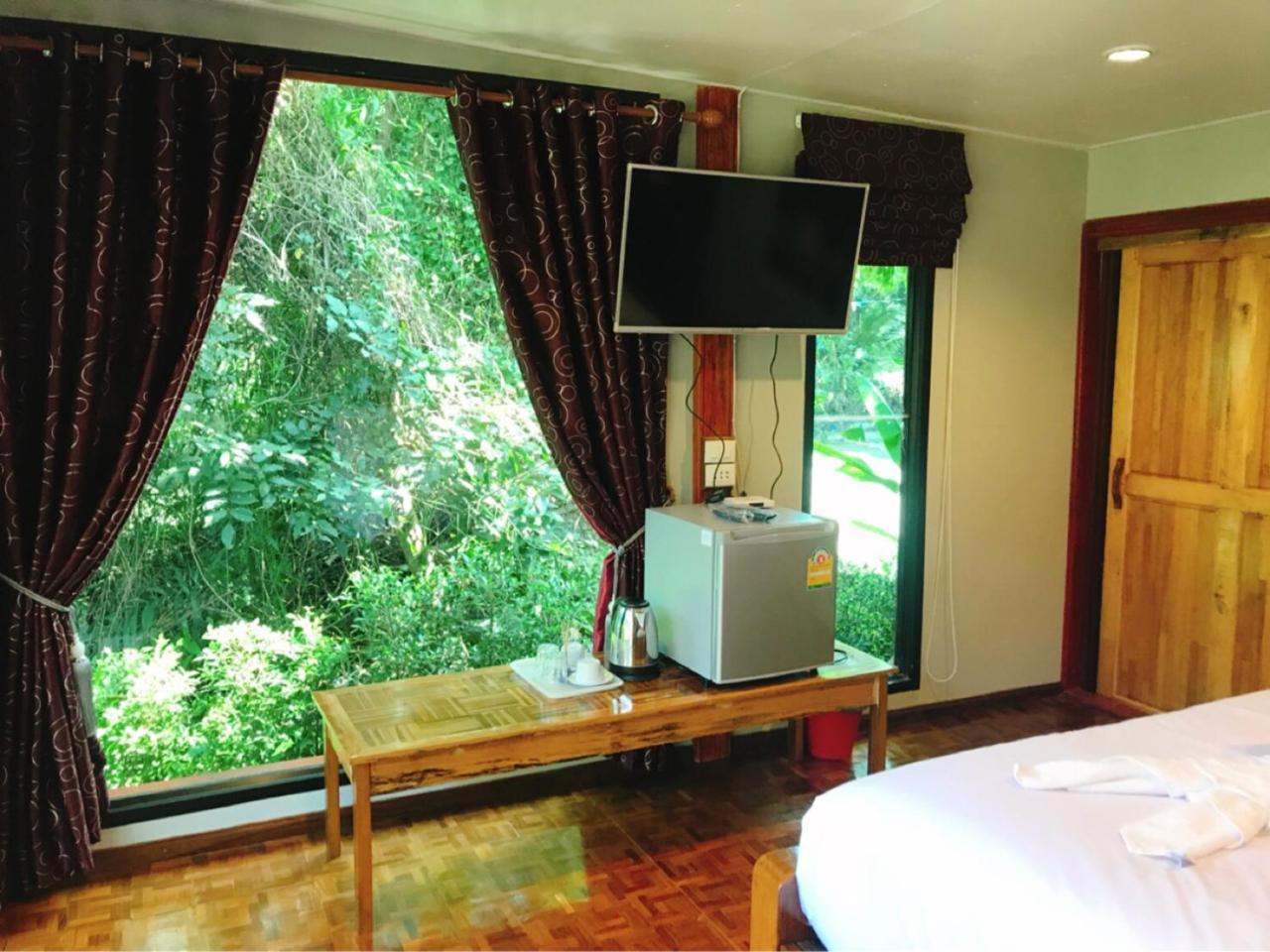 88 Homestay Bang Chak Buitenkant foto