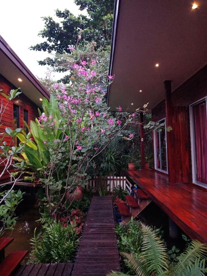 88 Homestay Bang Chak Buitenkant foto